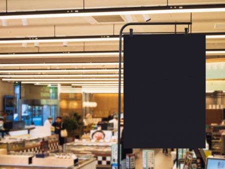 Enseignes lumineuses, quels avantages pour votre visibilit&eacute; nocturne ?